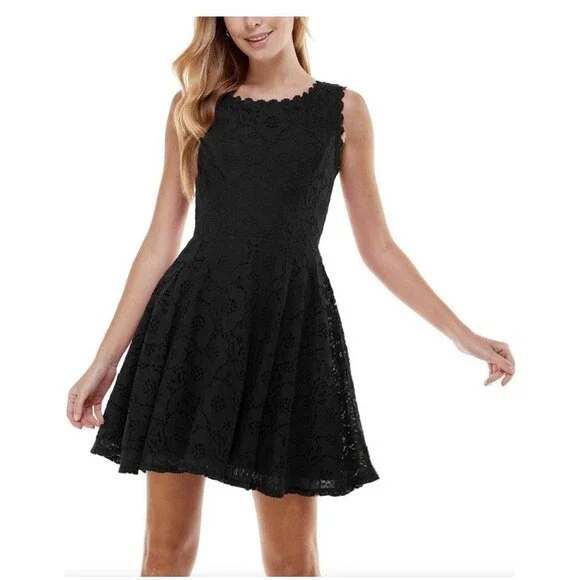 green emerald velvet dress B Darlin Juniors Embroidered Strapless Fit and Flare Dress, Black, Siz –  Vanessa Jane main image 1